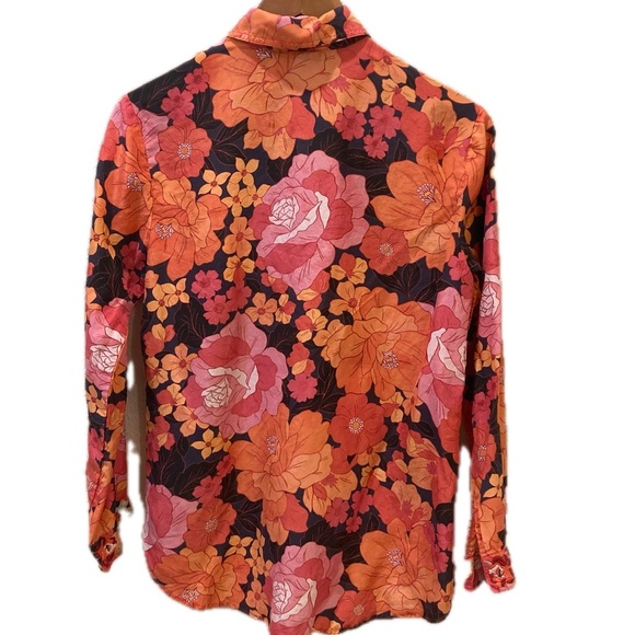 Johnny Was “Becca” button down blouse. 100% silk. Colorful floral print. Size XS - Picture 5 of 9